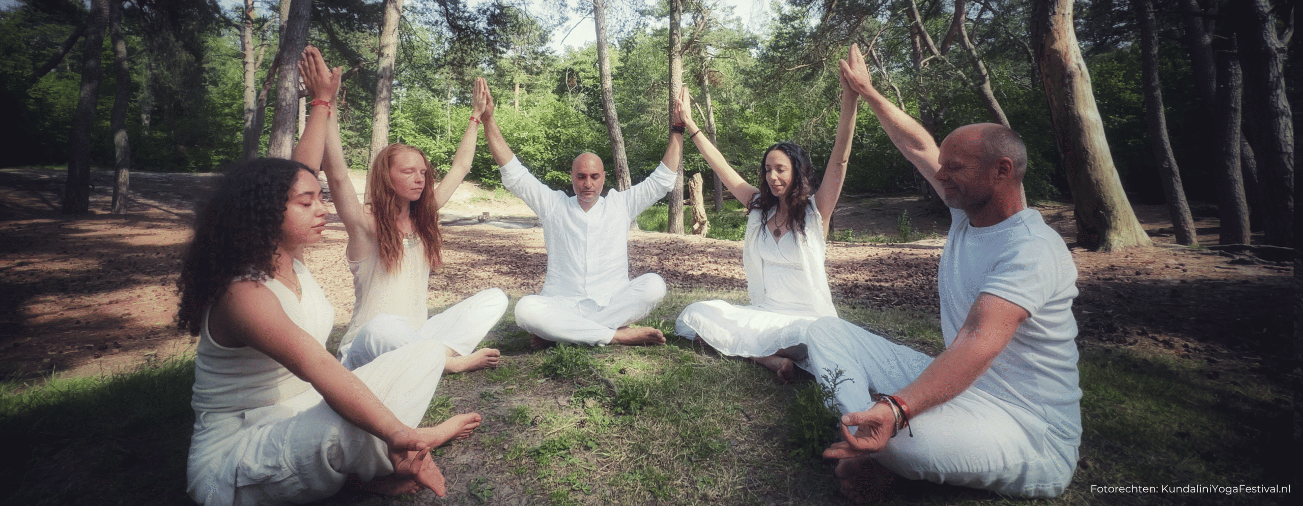 Fotorechten KundaliniYogaFestival.nl (72 x 20 in) (72 x 20 in) (72 x 28 in)